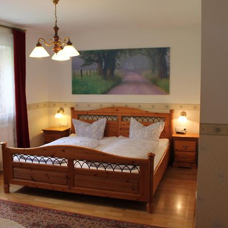 רוטנבורג אוב דר טאובר Kreuzerhof Hotel Garni מראה חיצוני תמונה