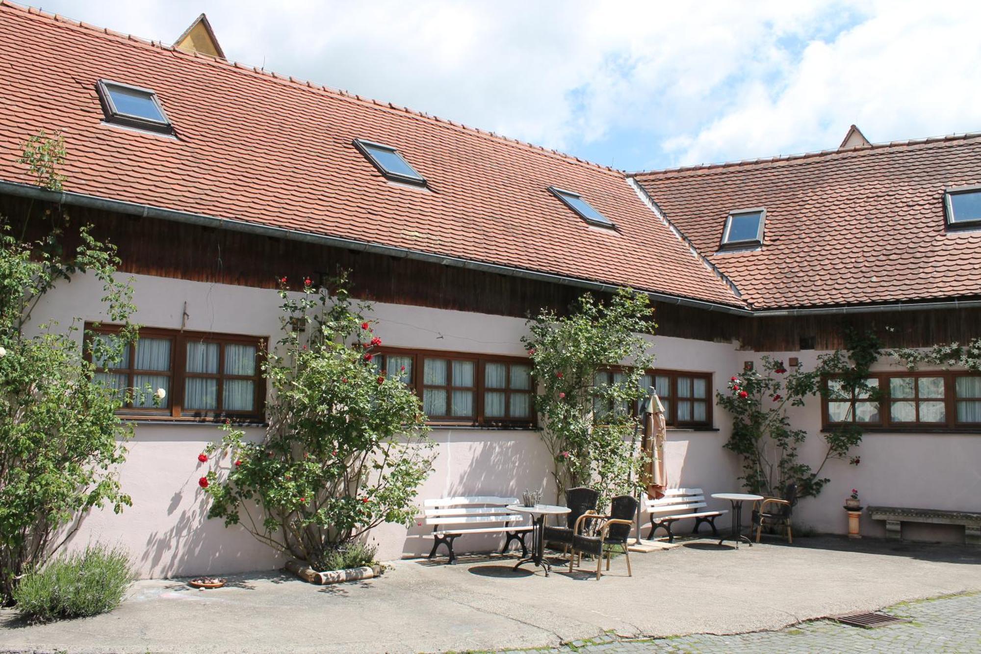 רוטנבורג אוב דר טאובר Kreuzerhof Hotel Garni מראה חיצוני תמונה